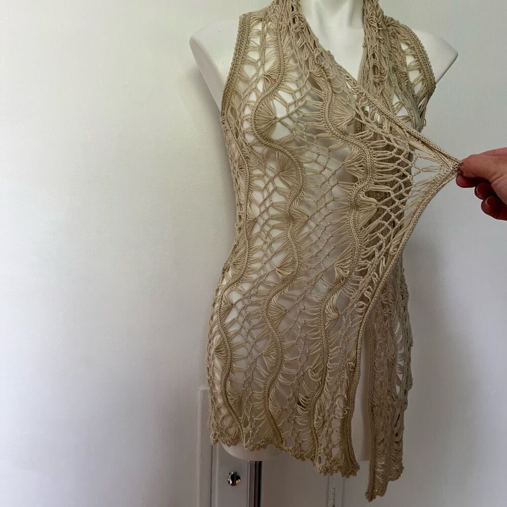 Master Knit Crochet Vest - Picture 3 of 7